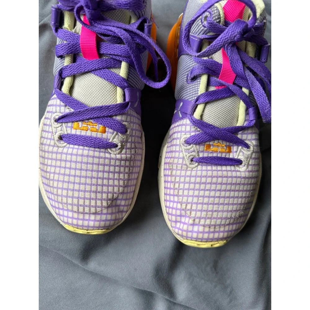 Nike LeBron 21 GS Purple Gaze Basketball Shoes DQ8650-101 Mens 5.5Y Womens 7